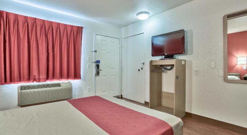 Motel 6-Flagstaff, AZ - West - Woodland Village