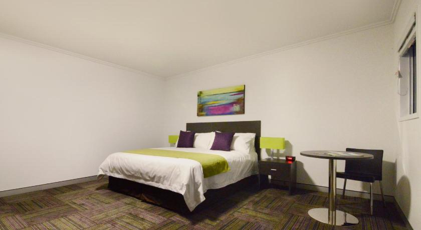 Mackay Oceanside Central Hotel photo