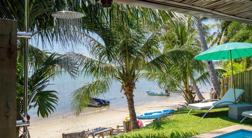 Gecko Beach Villas photo