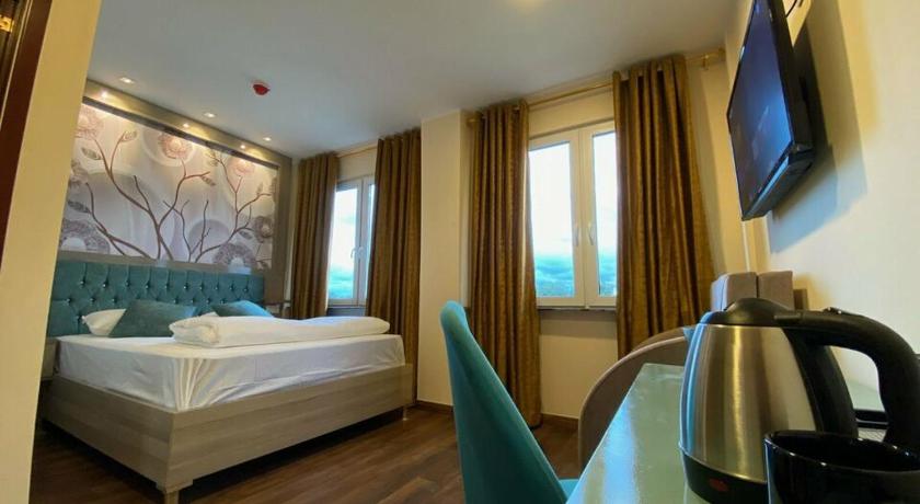 ベルリン Hotel Grand Inn 3つ星 ホテル ロビー