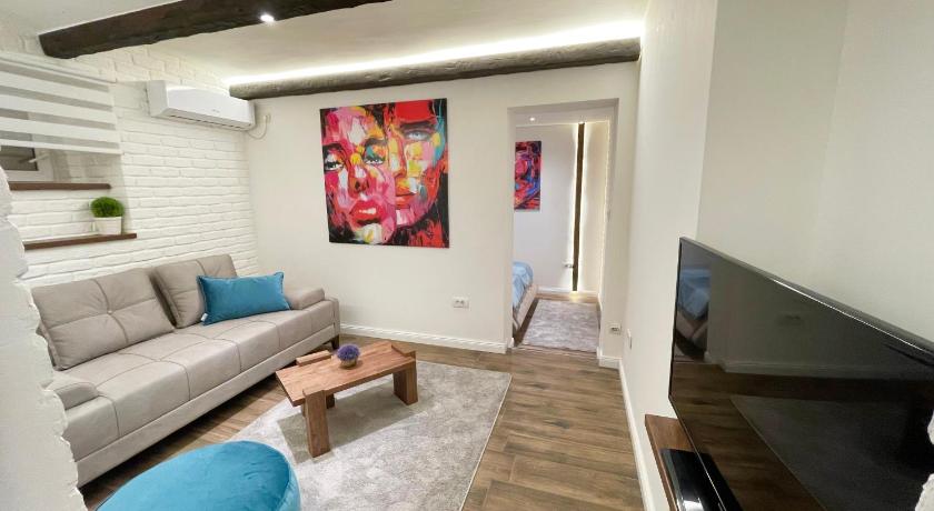 Colorway Apartment photo