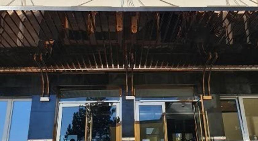 ベルリン Hotel Grand Inn 3つ星 ホテル 外観