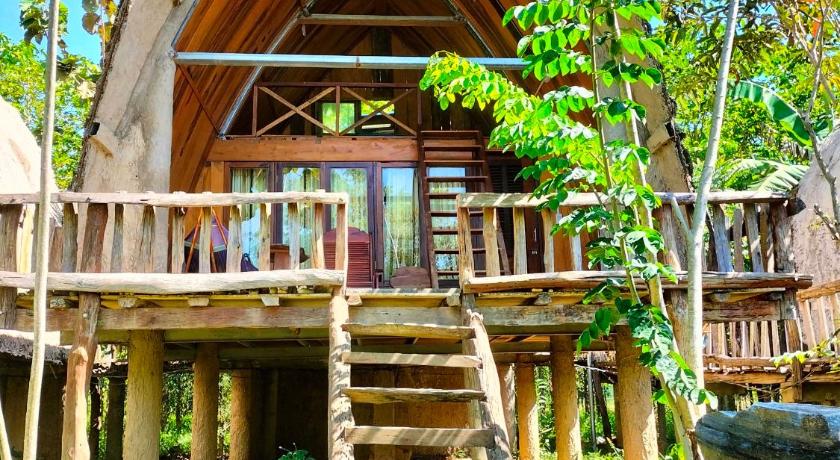 ナムカットティエン Rice straw Green lodge- resort ホテル プール