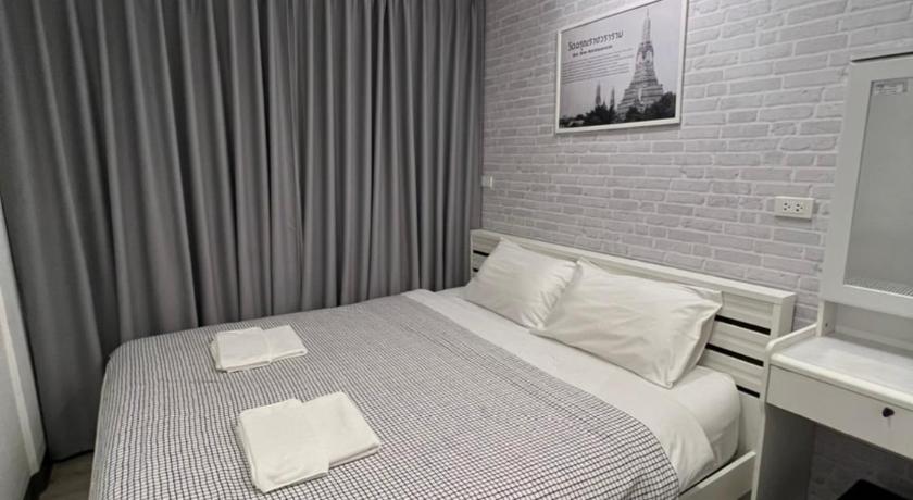 White House Hostel - image 11