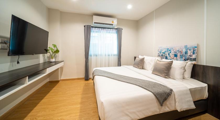 Image of Suite 4