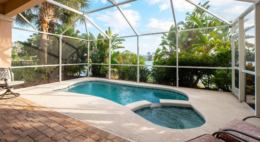 Sea Star Palace, 6 Bedroom, Sleeps 12, Ocean View, Cinnamon Beach, Private Pool — Hotel in Palm Coast (FL)