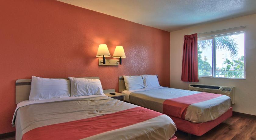 Motel 6-Sacramento, CA - South