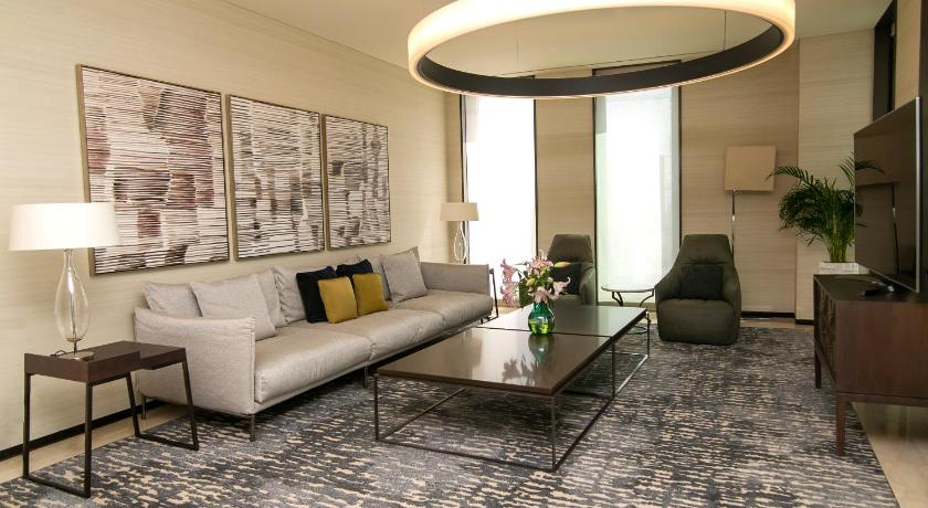 Image of Park Executive Suite 5