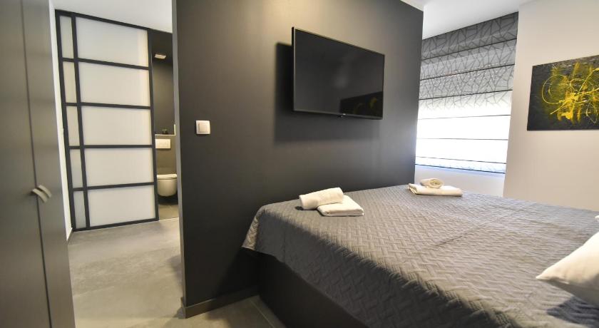 Mido Rooms — Hotel in Zadar