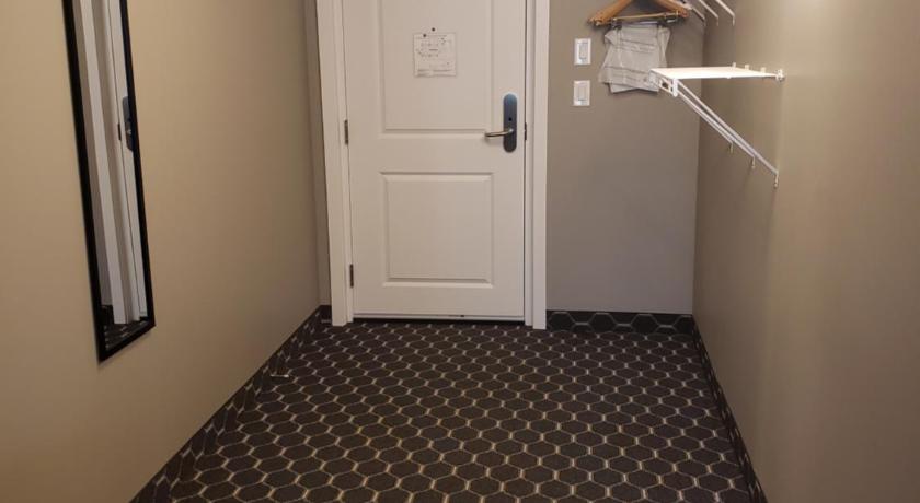 The Souris Hotel photo