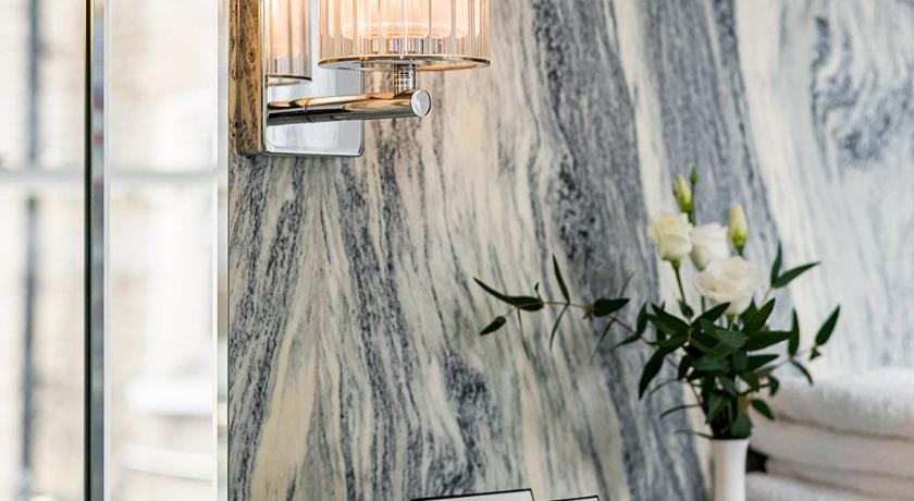 Image of Signature Suite 8