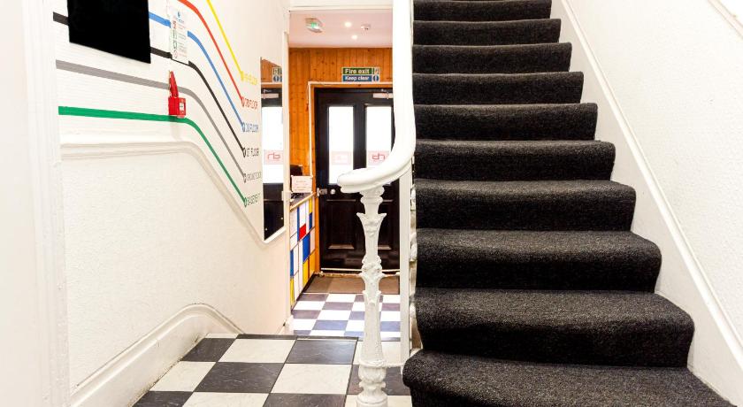 Urbany Hostel London photo