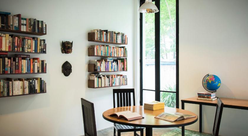 Pages-Rooms Hotel - image 4