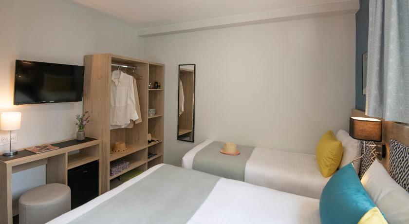 Image of Triple Room 16