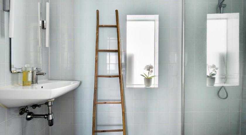 Sanders Main - Endearing Two-Bedroom Duplex Apartment Next to Magical Nyhavn photo
