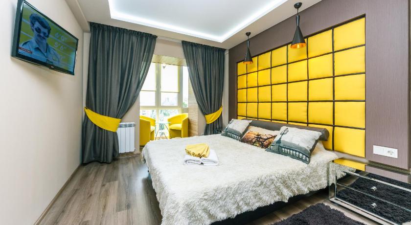 Bessarabsky Kvartal — Hotel in Kyiv