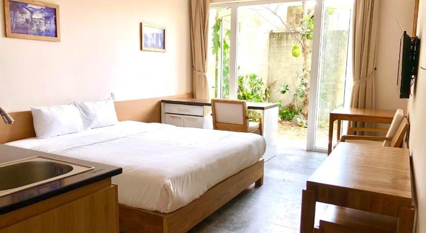 Image of Double Room with Private External Bathroom 0