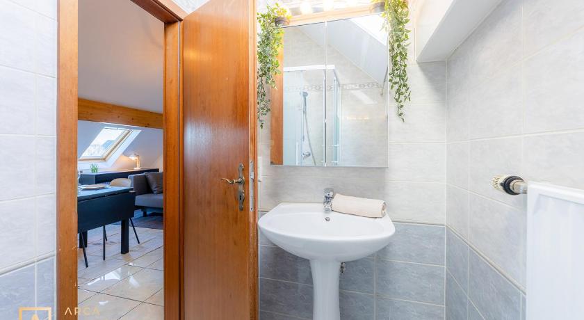 Modern Apt in Bonnevoie Easy Access to Public Transport photo