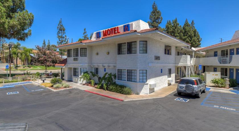 Motel 6-San Dimas, CA - Los Angeles