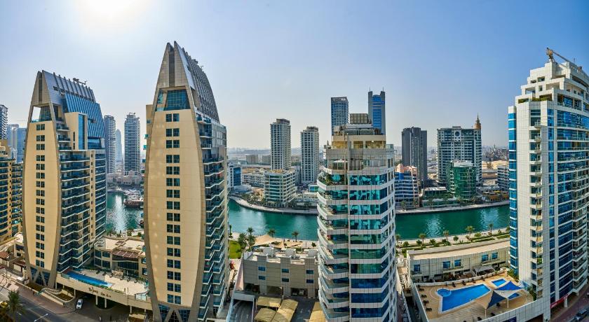 Ramada Hotel & Suites By Wyndham Dubai JBR