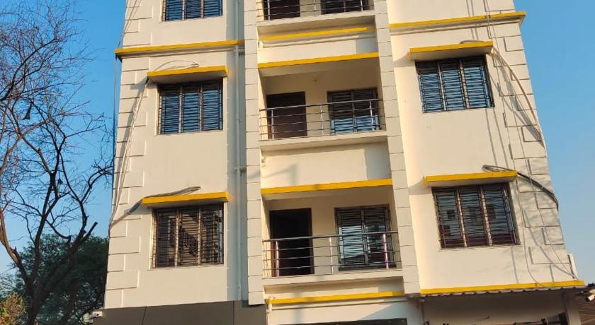 SHRISTI HEIGHT — Hotel in Kolkata