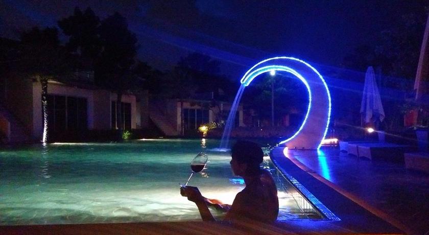 BANGKOK.GRAND.RESORT — Hotel in Samut Prakan
