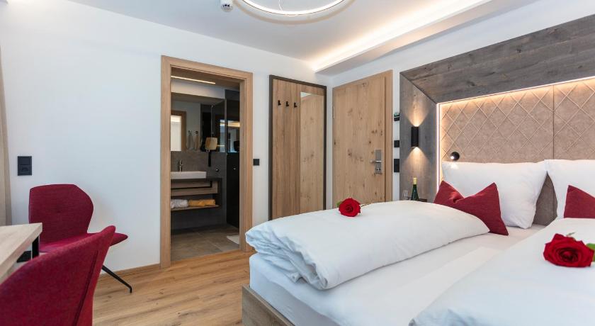 Klawunn Hotel & Apartement photo