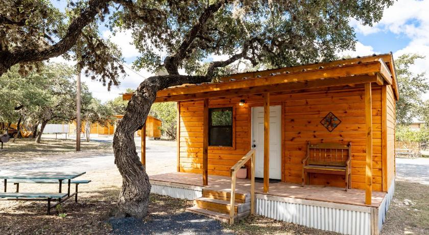里奥弗里奥 (TX) The Historic Leakey Inn 4星级 住宿 客房