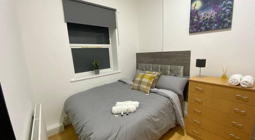 Stunning 1 Bed Spacious Apartment -Central Cardiff photo