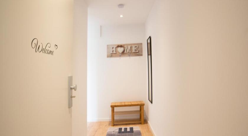 Schöne Ferienwohnung 54 m² Zentrumsnah Kingbett - image 31