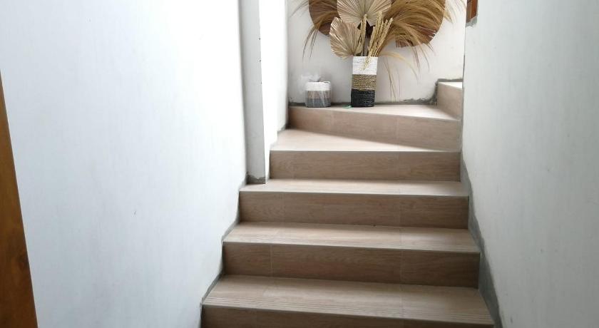 Tiray Homestay Syariah Yogyakarta Mitra RedDoorz – Sleman, MN