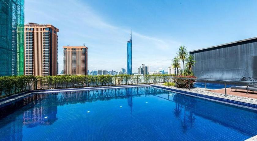 2min walk to Lot 10, 5 min to Pavillion 2BR 8-2 WIFI 100mbps photo