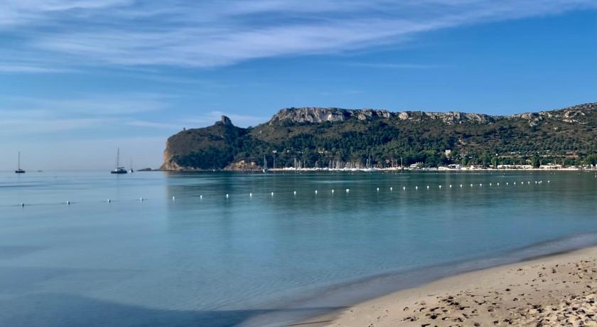 Hotel Poetto photo