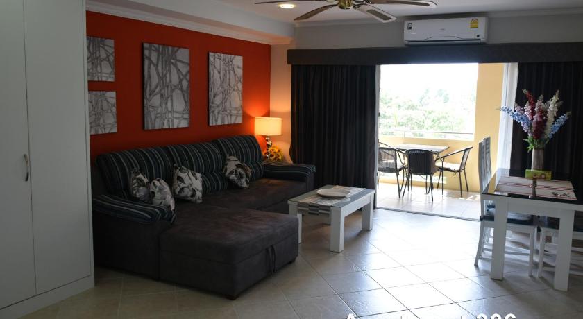 Image of Deluxe One-Bedroom Suite with Pool and Sea View - 306 5