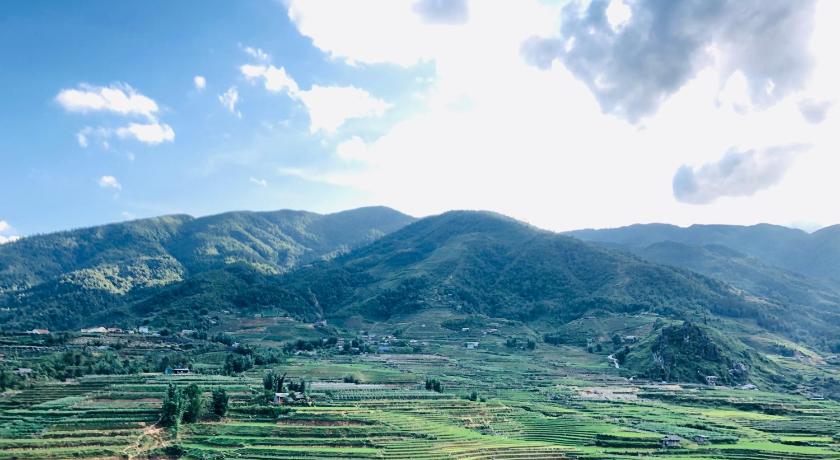 Nha Nui Homestay Sa Pa photo