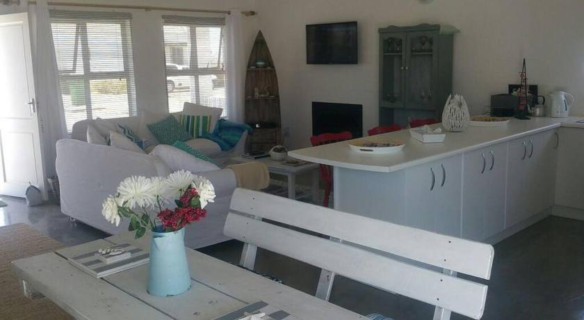 Huis Maria in Golden Mile — Hotel in St Helena Bay
