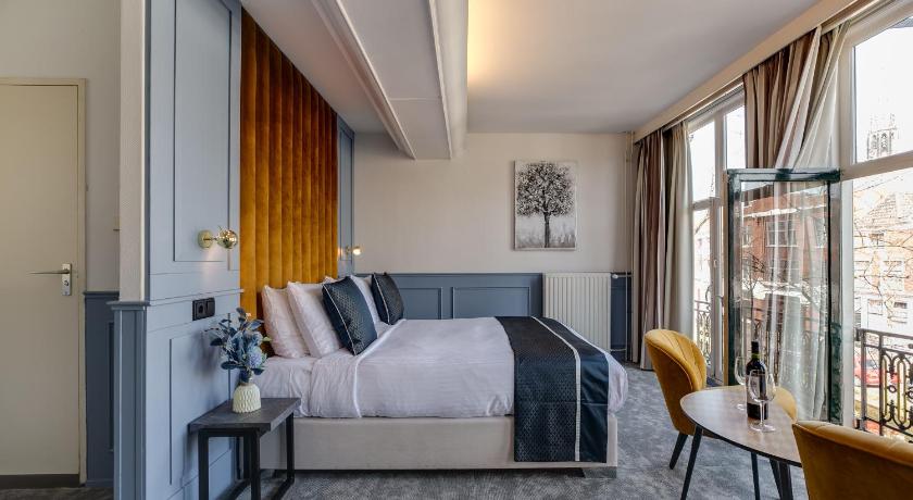 Double Or Twin Room with Canal View fotója 12