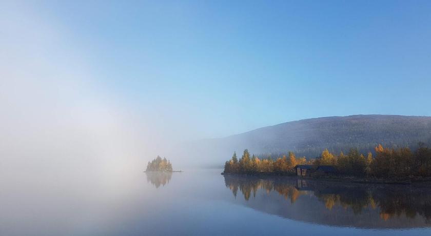 アンデルソーケル Koja Fjallhotell 3つ星 ホテル レストラン