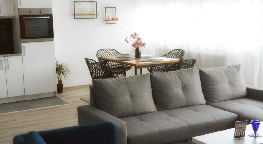 Dream apartman Aranđelovac — Hotel in Arandjelovac