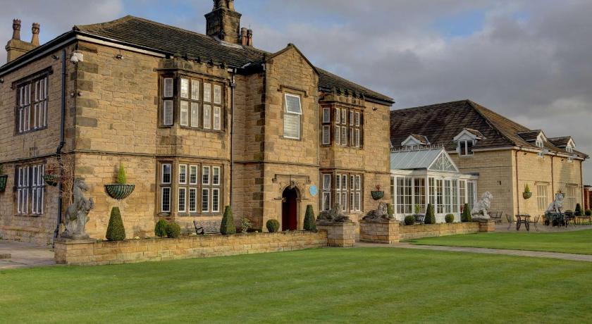Rogerthorpe Manor Hotel photo