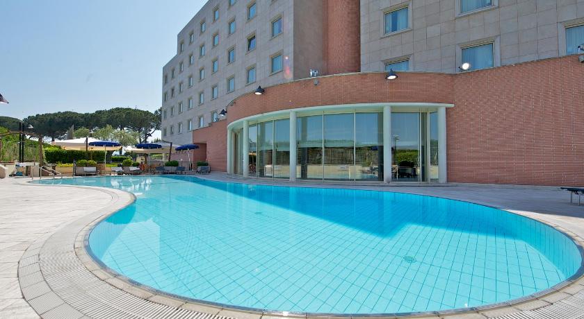 Novotel Roma Est photo