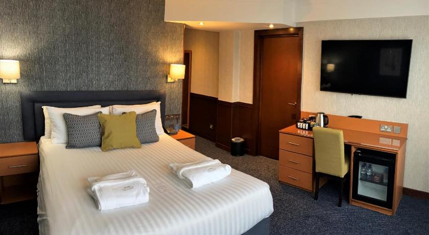 Image of Deluxe Family Room 3