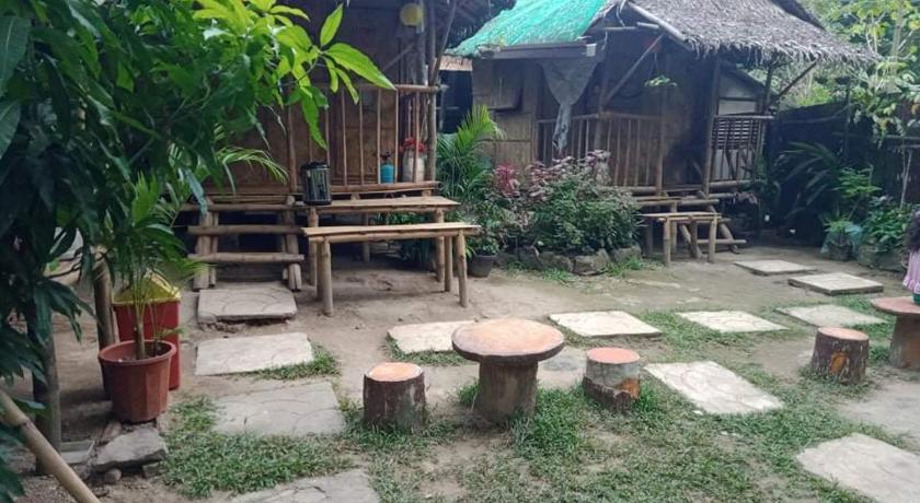 Kambal Kubo Resthouse at Sitio Singalong Bgy San Jose Antipolo — Hotel in Antipolo