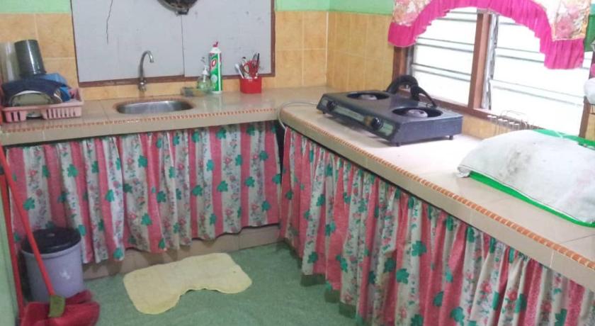 HOMESTAY SERI PERMATANG photo