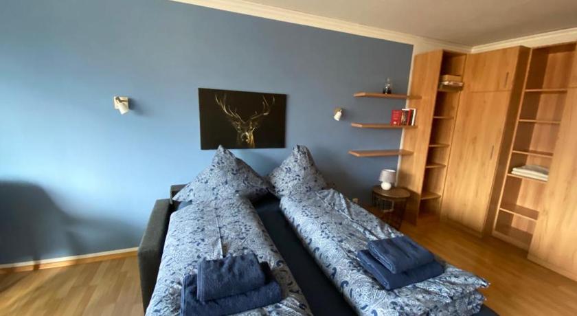 The Deer's Den photo