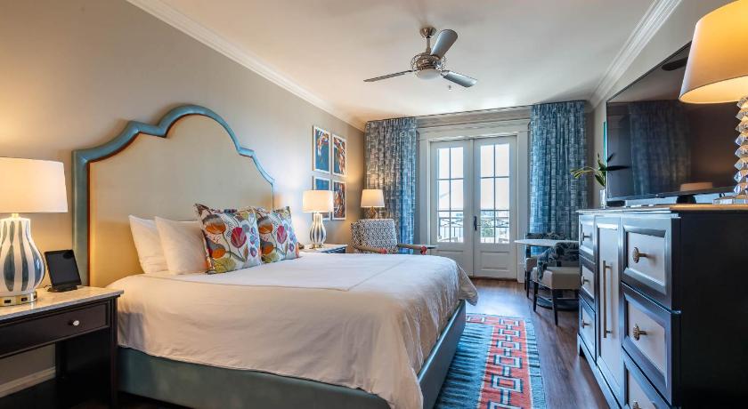 시그로브 비치 (FL) The Pearl Hotel 4성급 숙소 스위트룸