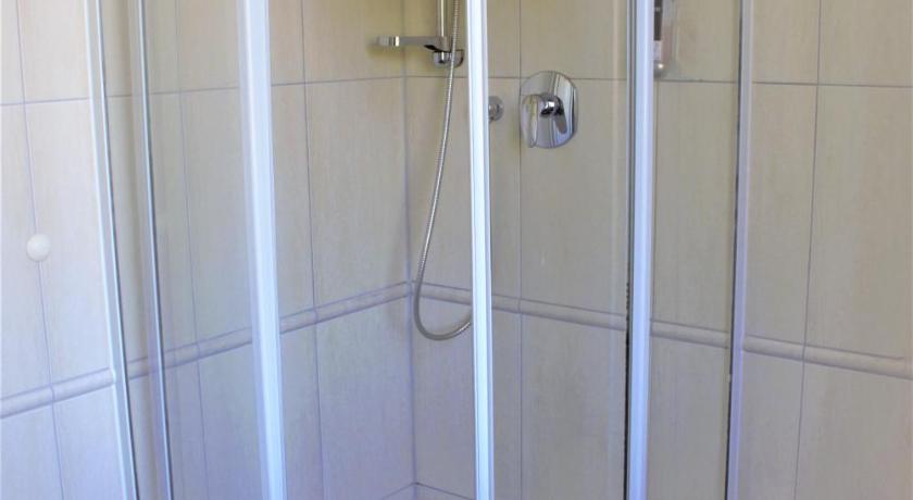 Hotel am Bahnhof photo