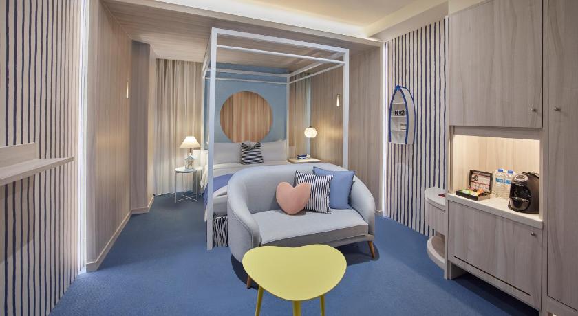 Image of Superior Queen Room 3