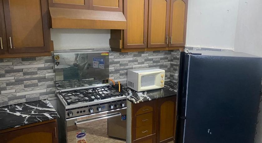 AMs Den in DHA - Lovely two bedroom independent Apartment photo