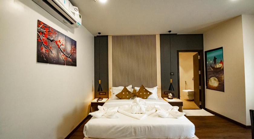 The Royal Palace Hotel 400703 photo